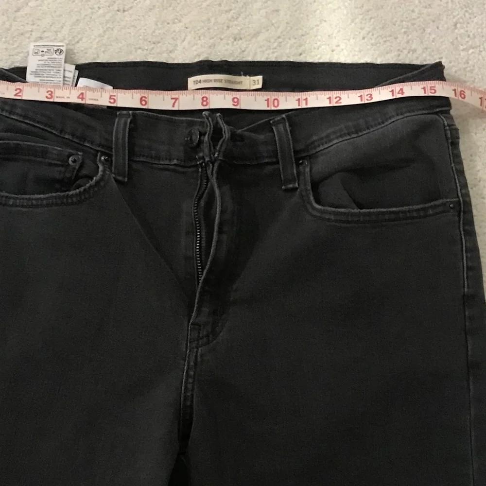 Levi’s 724 High Rise Straight Denim - Picture 2 of 5
